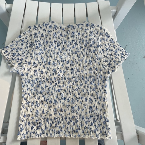 NWT Bundle of 2 Hollister crop tops sz S - Picture 3 of 7